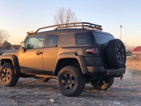 Toyota Fj cruiser 4000 БЕНЗИН/ГАЗ, снимка 4