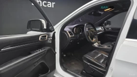 Jeep Grand cherokee OVERLAND* 8ZF* 4X4* DISTRONIC* ОБДУХ* PANO*  | Auto.bg — изображение 11