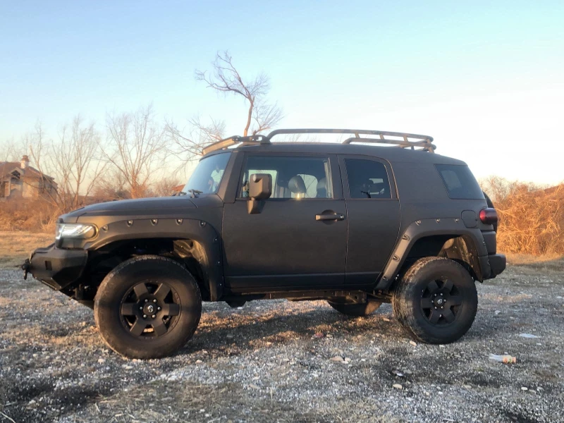 Toyota Fj cruiser 4000 БЕНЗИН/ГАЗ, снимка 7 - Автомобили и джипове - 52407647