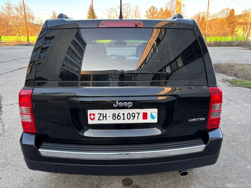 Jeep Patriot 2.4i AUTOMATIC 4x4, снимка 5 - Автомобили и джипове - 49380747