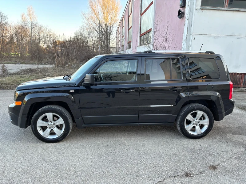 Jeep Patriot 2.4i AUTOMATIC 4x4, снимка 3 - Автомобили и джипове - 49380747