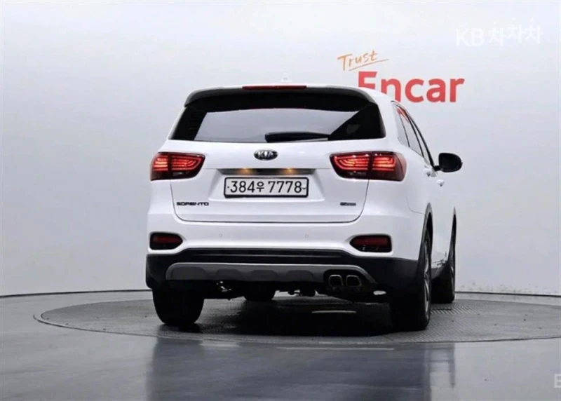 Kia Sorento 2.0 &#46356;&#51236; 2WD, снимка 4 - Автомобили и джипове - 51655728