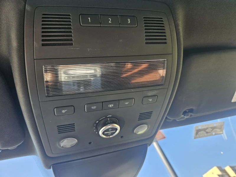 VW Touareg R-LINE FULL, снимка 11 - Автомобили и джипове - 52612048