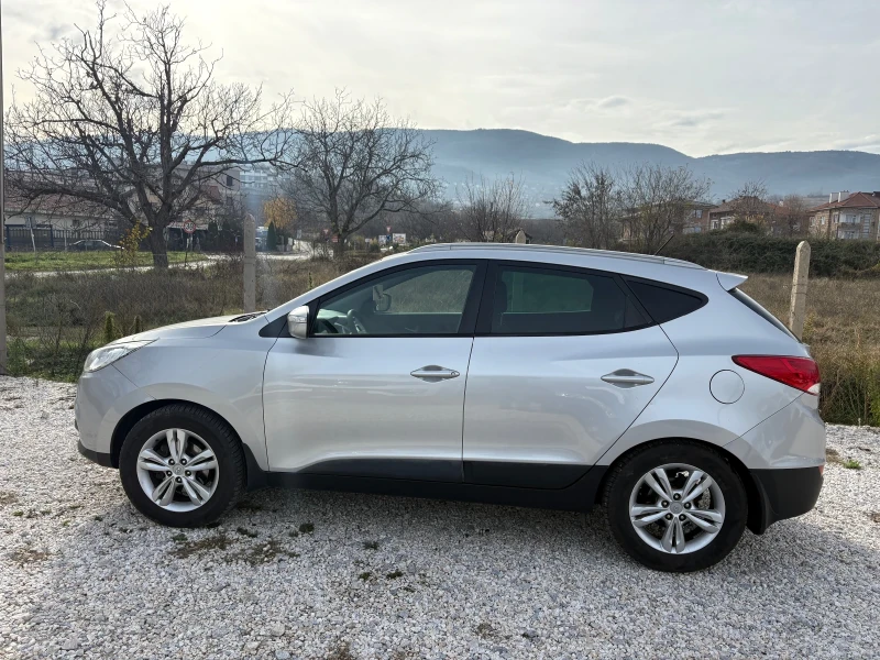 Hyundai IX35 2.0 ГАЗ 163 кс, снимка 5 - Автомобили и джипове - 52722359