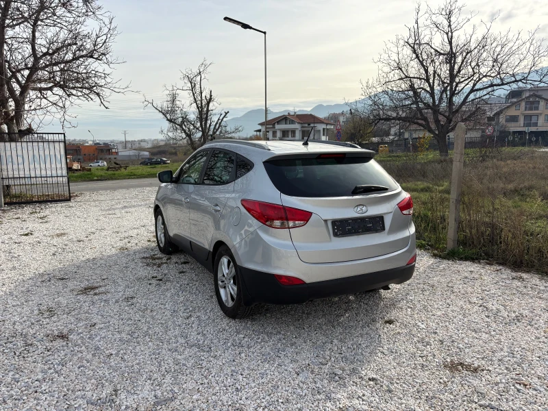 Hyundai IX35 2.0 ГАЗ 163 кс, снимка 6 - Автомобили и джипове - 52722359