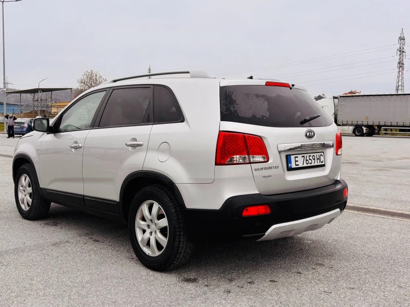 Kia Sorento, снимка 5 - Автомобили и джипове - 52868569