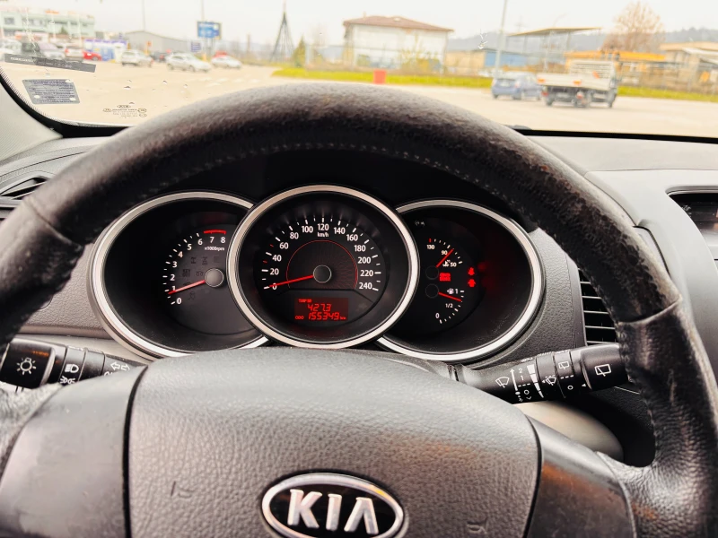 Kia Sorento, снимка 10 - Автомобили и джипове - 52868569