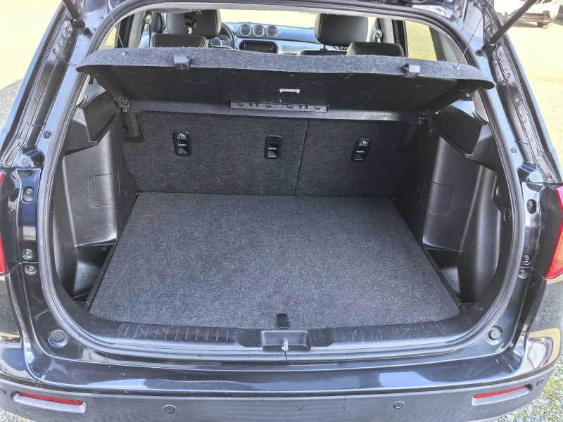 Suzuki Vitara 1.6-16v 120к.с Автоматик 4х4 Сервизна история!!! , снимка 16 - Автомобили и джипове - 52886637