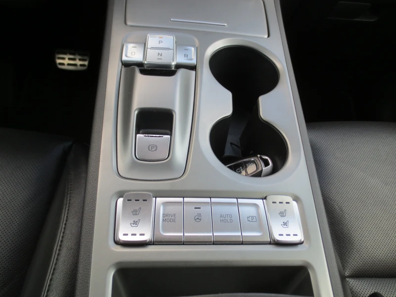 Hyundai Kona 64kw* PRIME* SOH100%КОЖА* , снимка 12 - Автомобили и джипове - 52910421