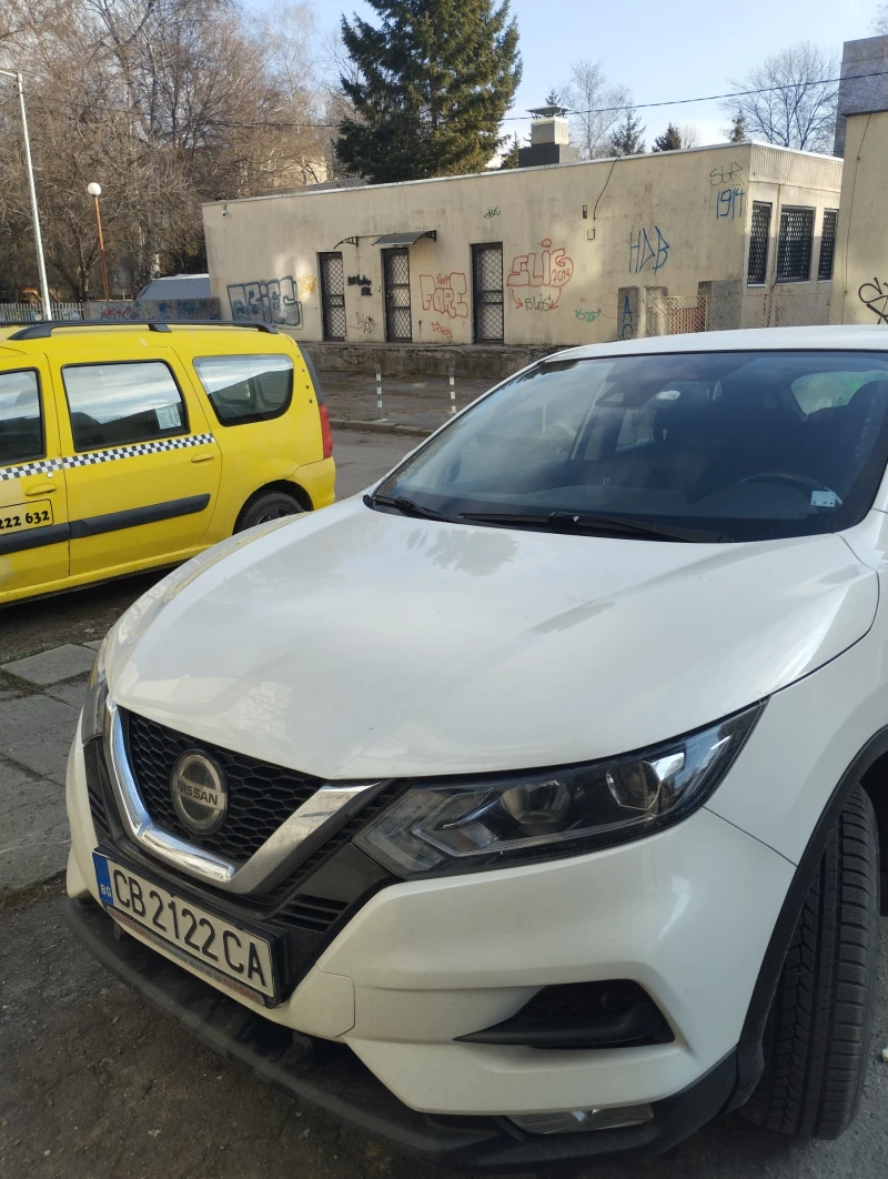 Nissan Qashqai, снимка 2 - Автомобили и джипове - 53101196