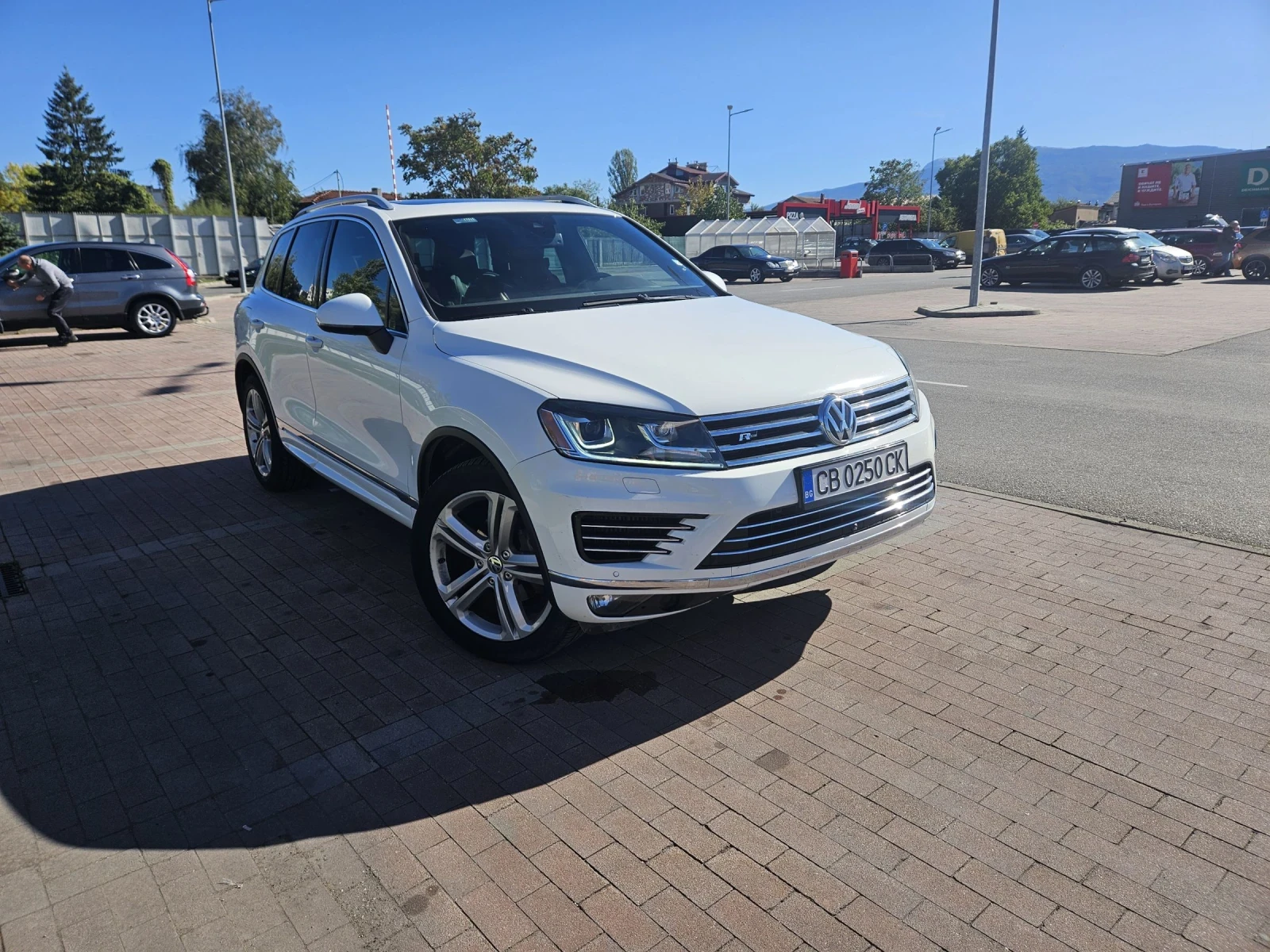 VW Touareg R-LINE FULL, снимка 1