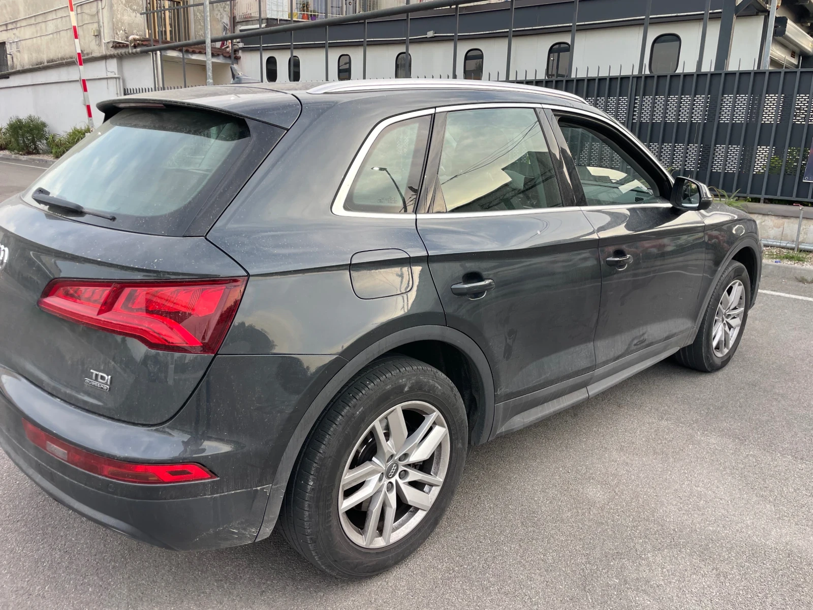 Audi Q5 2.0 TDI 190 CV quattro S tronic Business Sport  - изображение 5