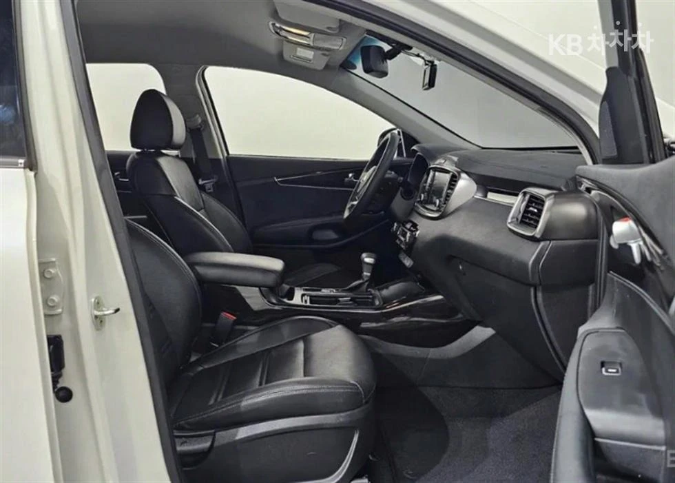 Kia Sorento 2.0 디젤 2WD - изображение 10