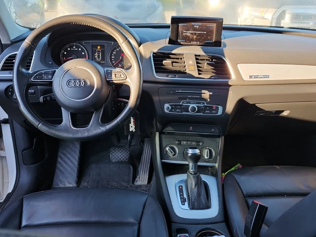 Audi Q3 * KOMFORT * CARFAX * БЕЗ ПЪРВОНАЧАЛНА ВНОСКА - изображение 10