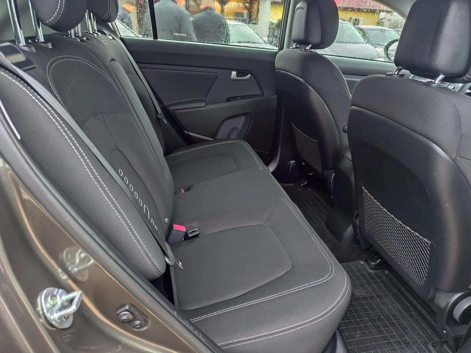 Kia Sportage 1.7   | Mobile.bg   16