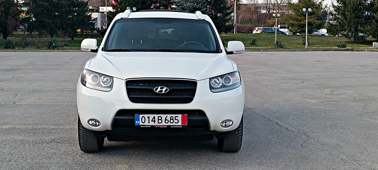 Hyundai Santa fe 2.2D 4x4 Aut. 7 места, снимка 8 - Автомобили и джипове - 53885226