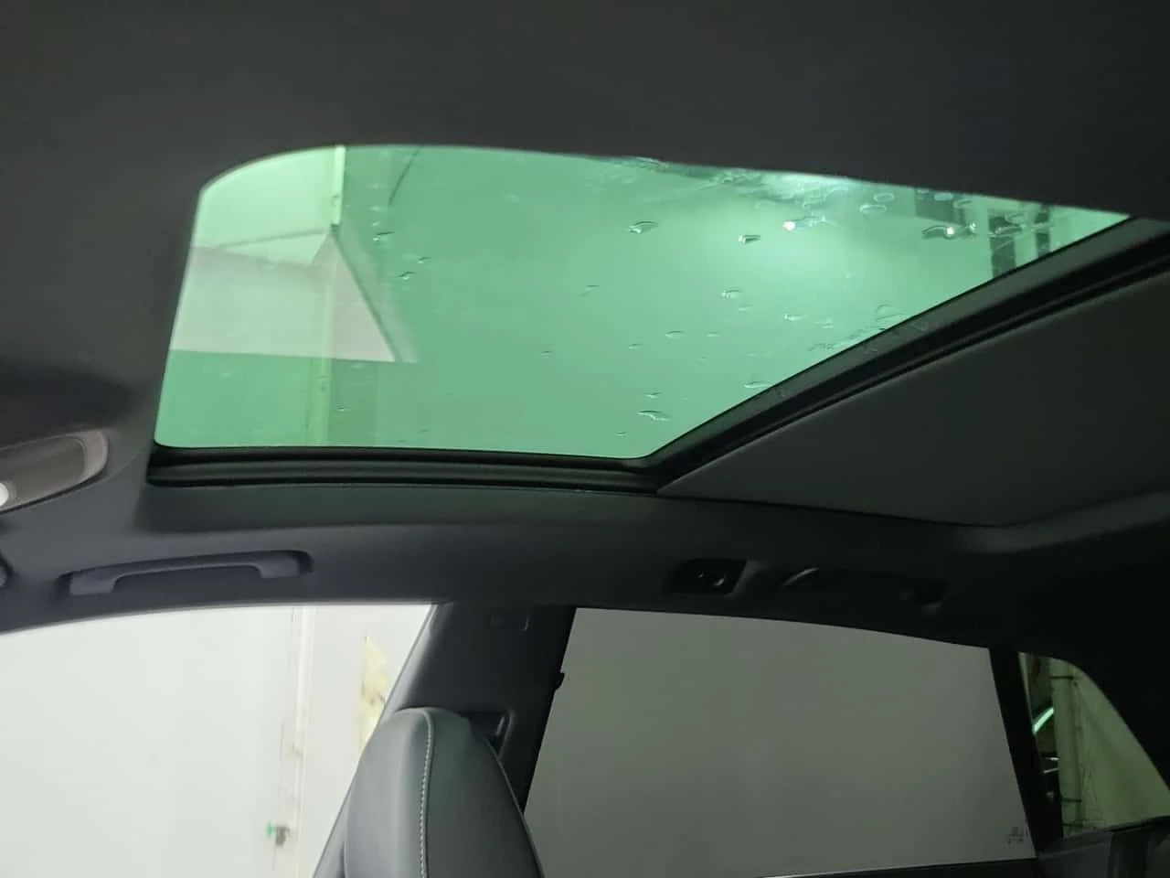 Audi Q8 * PROGRESSIV * CARFAX * ЦЕНА ДО БГ, снимка 12 - Автомобили и джипове - 54269555