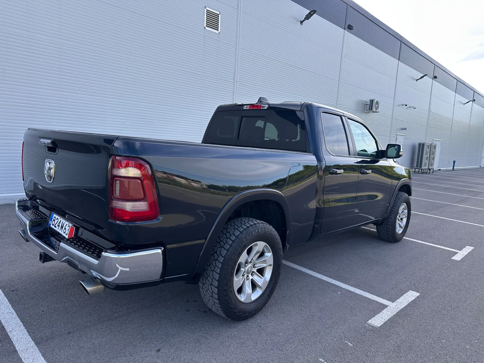 Dodge RAM 1500 5.7 HEMI 4x4 LARAMIE, снимка 6 - Автомобили и джипове - 54336235
