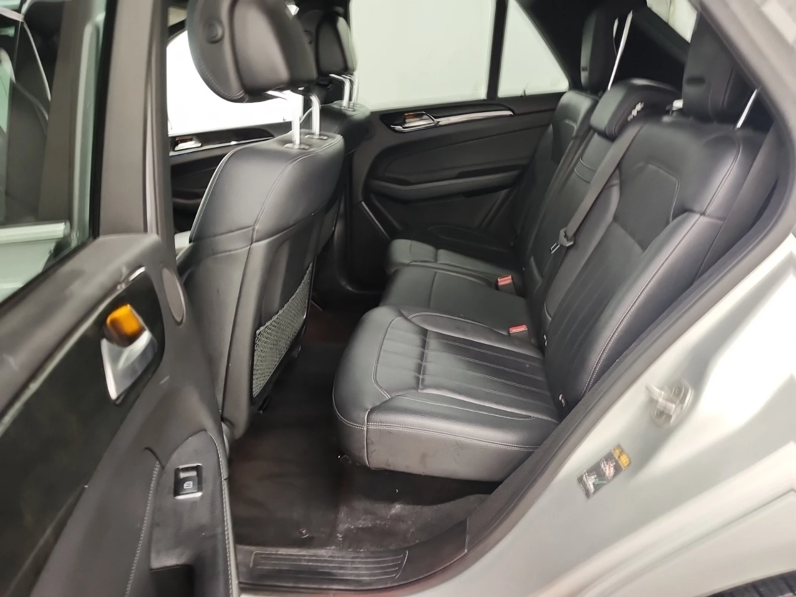 Mercedes-Benz GLE 400  | DISTRONIC | 360 | PANO | ДВА КЛЮЧА , снимка 14 - Автомобили и джипове - 54973726