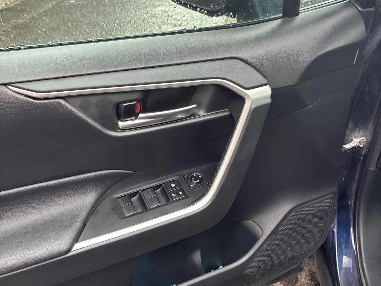 Toyota Rav4 * XLE * CARFAX * ОПЦИЯ ЗА ФИНАНСИРАНЕ, снимка 11 - Автомобили и джипове - 55647355