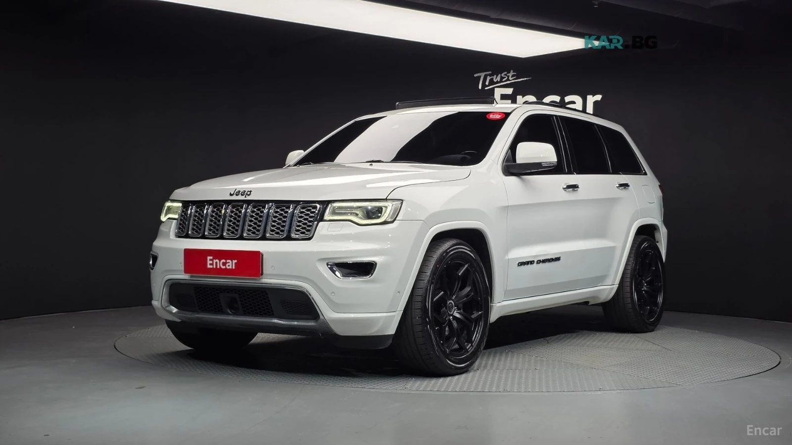 Jeep Grand cherokee OVERLAND* 8ZF* 4X4* DISTRONIC* ОБДУХ* PANO* 