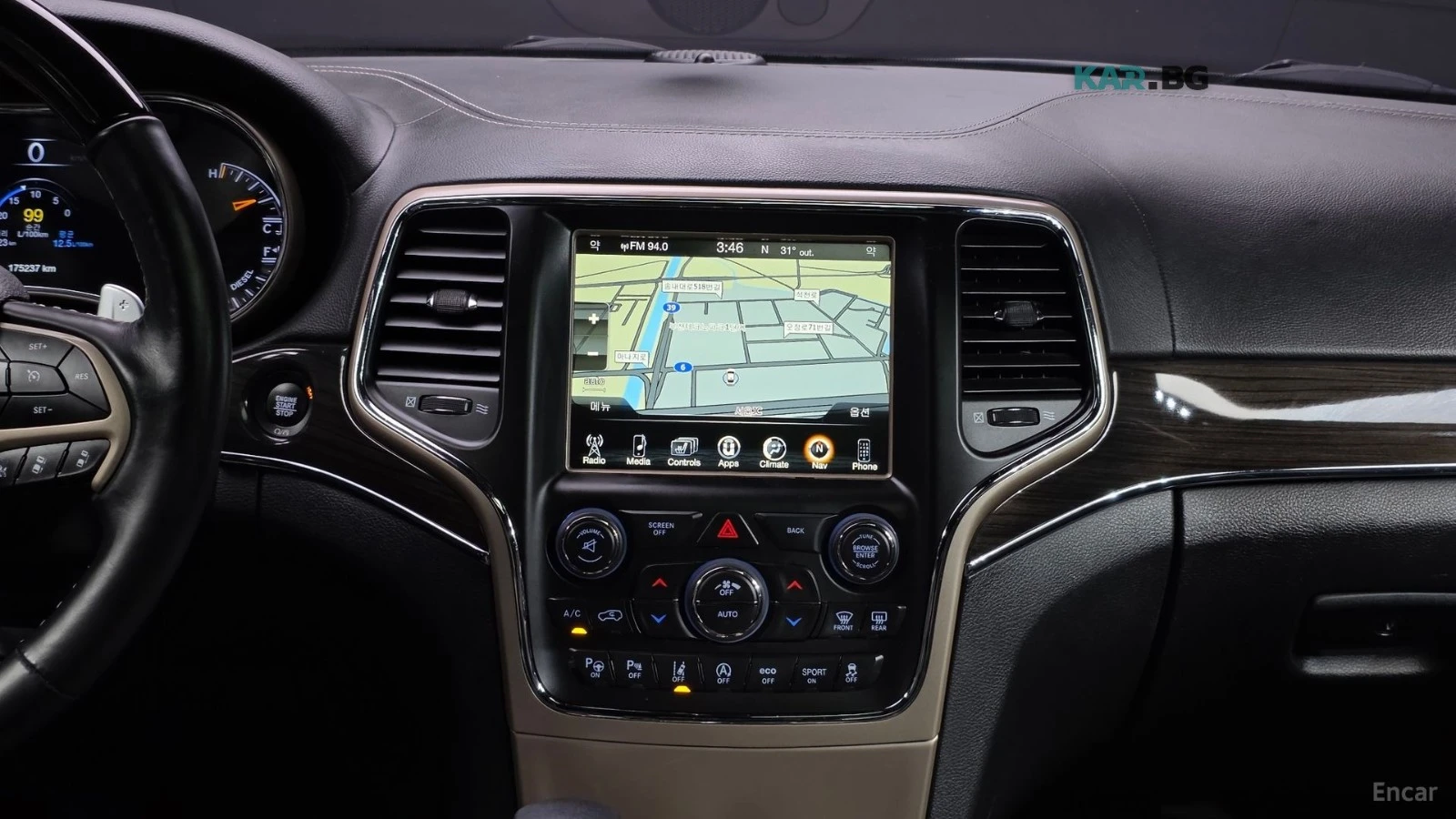 Jeep Grand cherokee OVERLAND* 8ZF* 4X4* DISTRONIC* �����* PANO*  | Mobile.bg � ����������� 8