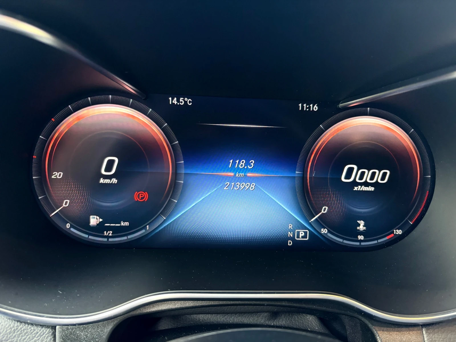 Mercedes-Benz GLC 300, снимка 11 - Автомобили и джипове - 56210935