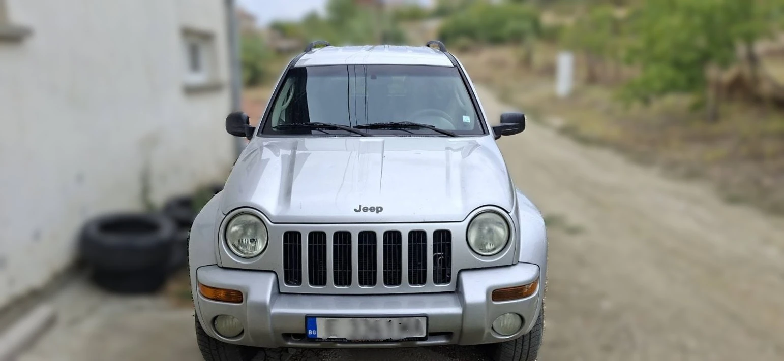 Jeep Cherokee, снимка 2 - Автомобили и джипове - 56234360