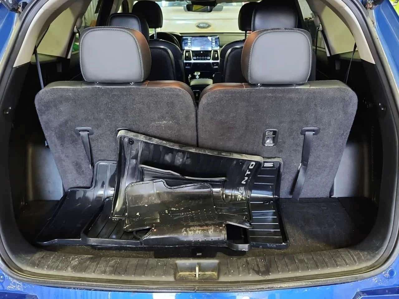 Kia Sorento, снимка 12 - Автомобили и джипове - 56719552