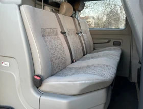 VW Transporter T5 2.5 TDI АВТОМАТ 6 СК., снимка 13