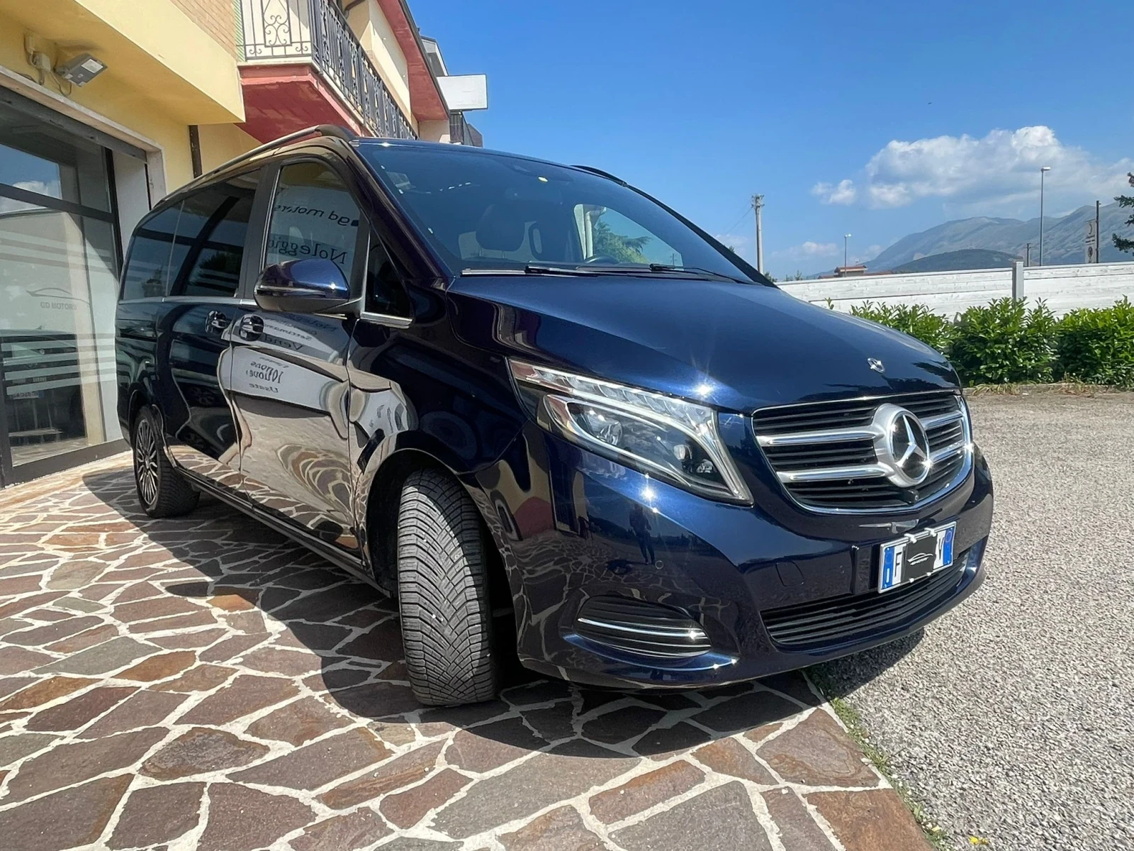 Mercedes-Benz V 250 !ОЧАКВАН ВНОС! ПЪРВОНАЧАЛНА ВНОСКА:31500ЛВ. - изображение 5