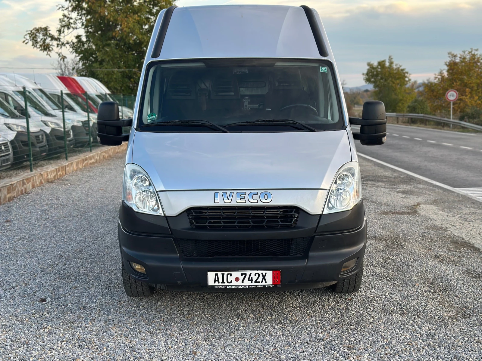 Iveco Daily 35S17* 3.0HPI* 2015г* Евро5* Климатик* 6ск* Герман - изображение 2