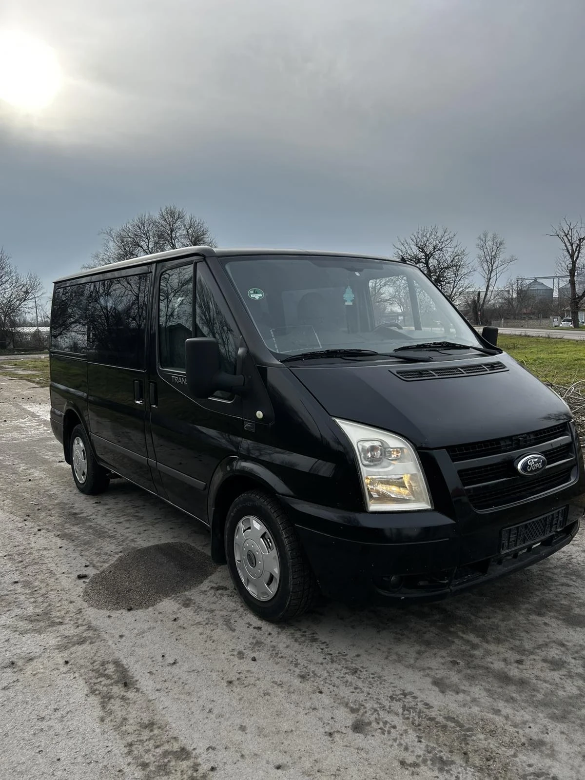 Ford Transit 2.2 TDCI  KLIMA - изображение 2