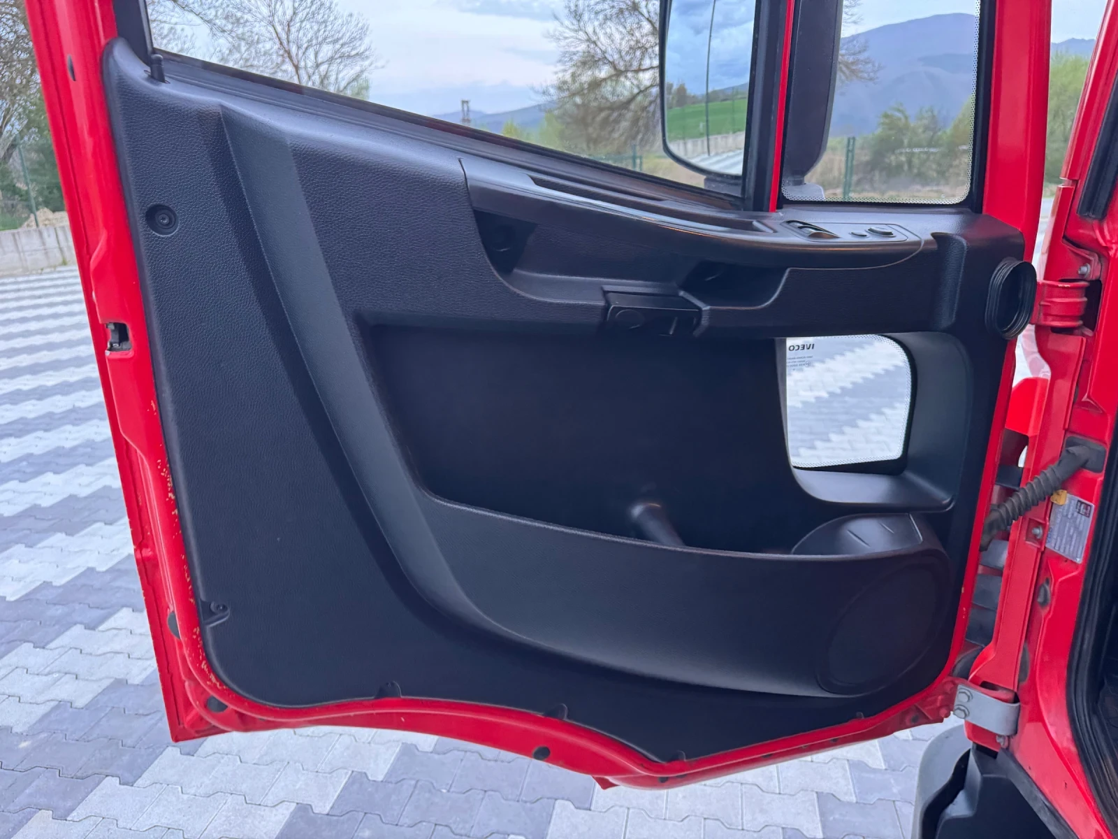 Iveco Eurocargo 80-190L, снимка 10 - Камиони - 54221661