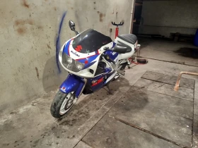 Suzuki Gsxr 600, снимка 4