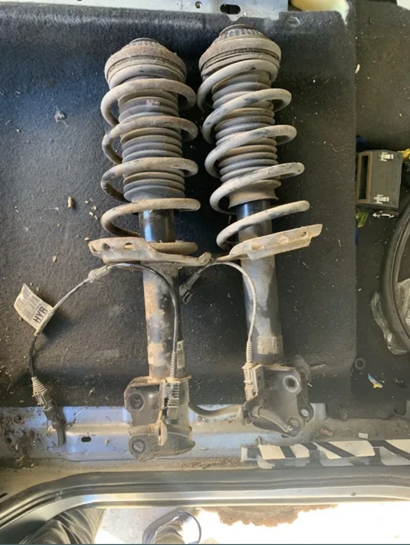      1,6  4  | Mobile.bg   1