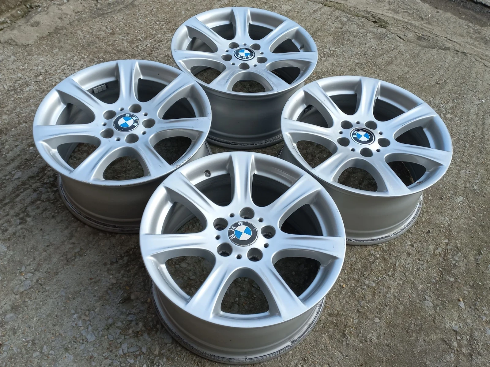 ������ �� BMW | Mobile.bg � ����������� 1