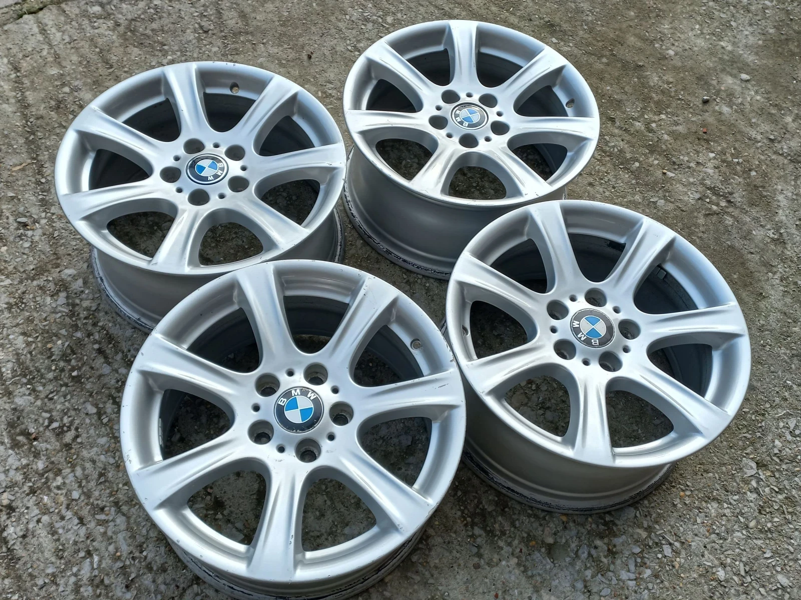 ������ �� BMW | Mobile.bg � ����������� 2