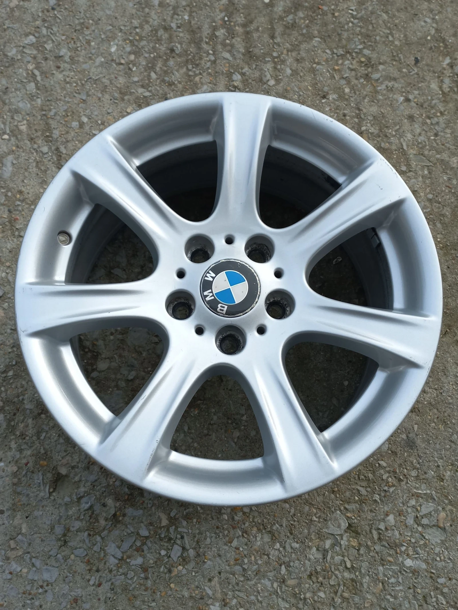 ������ �� BMW | Mobile.bg � ����������� 12