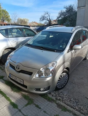 Toyota Corolla verso, снимка 1