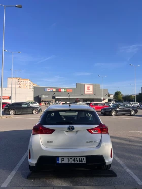 Toyota Auris  Hybrid 1.8 Automatic /Обслужвана /Камера, снимка 5