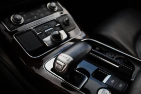 Audi A8 4.2 D long, снимка 11
