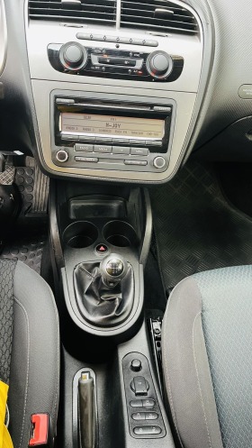 Seat Altea 1.6*LPG*Подготвена за такси*ЗлатнаПерла, снимка 9