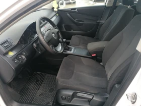 VW Passat 1.9 TDI SEDAN , снимка 9