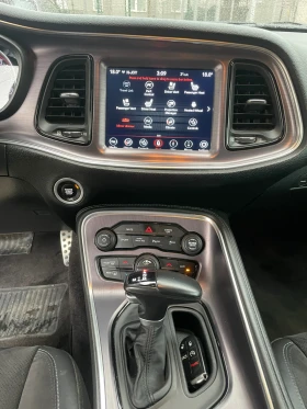 Dodge Challenger 5.7   | Mobile.bg    13