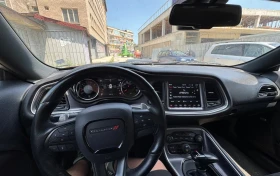 Dodge Challenger 5.7L V8 - 49400 лв. / 25257.82 € - 92795567 6