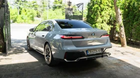 ����� �� �������� �� BMW 740 �������� �� 2028, 32 ���� ���������