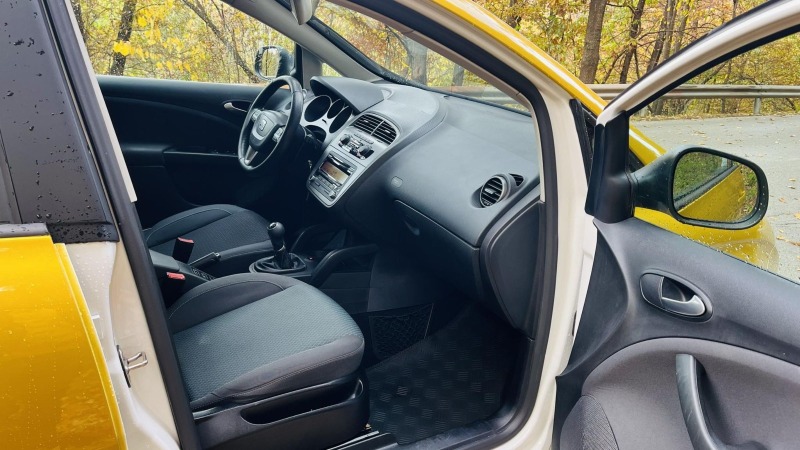 Seat Altea 1.6*LPG*Подготвена за такси*ЗлатнаПерла, снимка 7 - Автомобили и джипове - 42752698