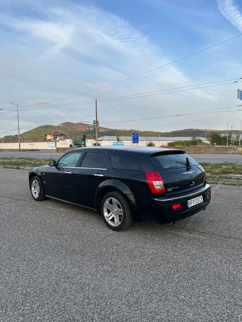 Chrysler 300c 3.0crd, снимка 3 - Автомобили и джипове - 47306709