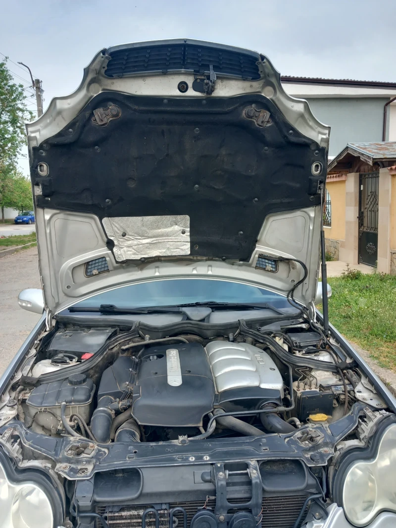 Mercedes-Benz C 220, снимка 15 - Автомобили и джипове - 47344273